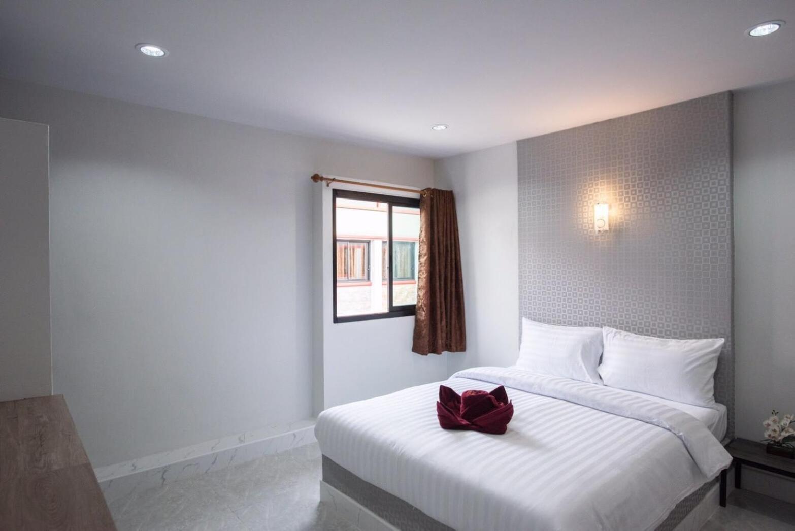 The Grand Np Resort Hat Yai Bagian luar foto